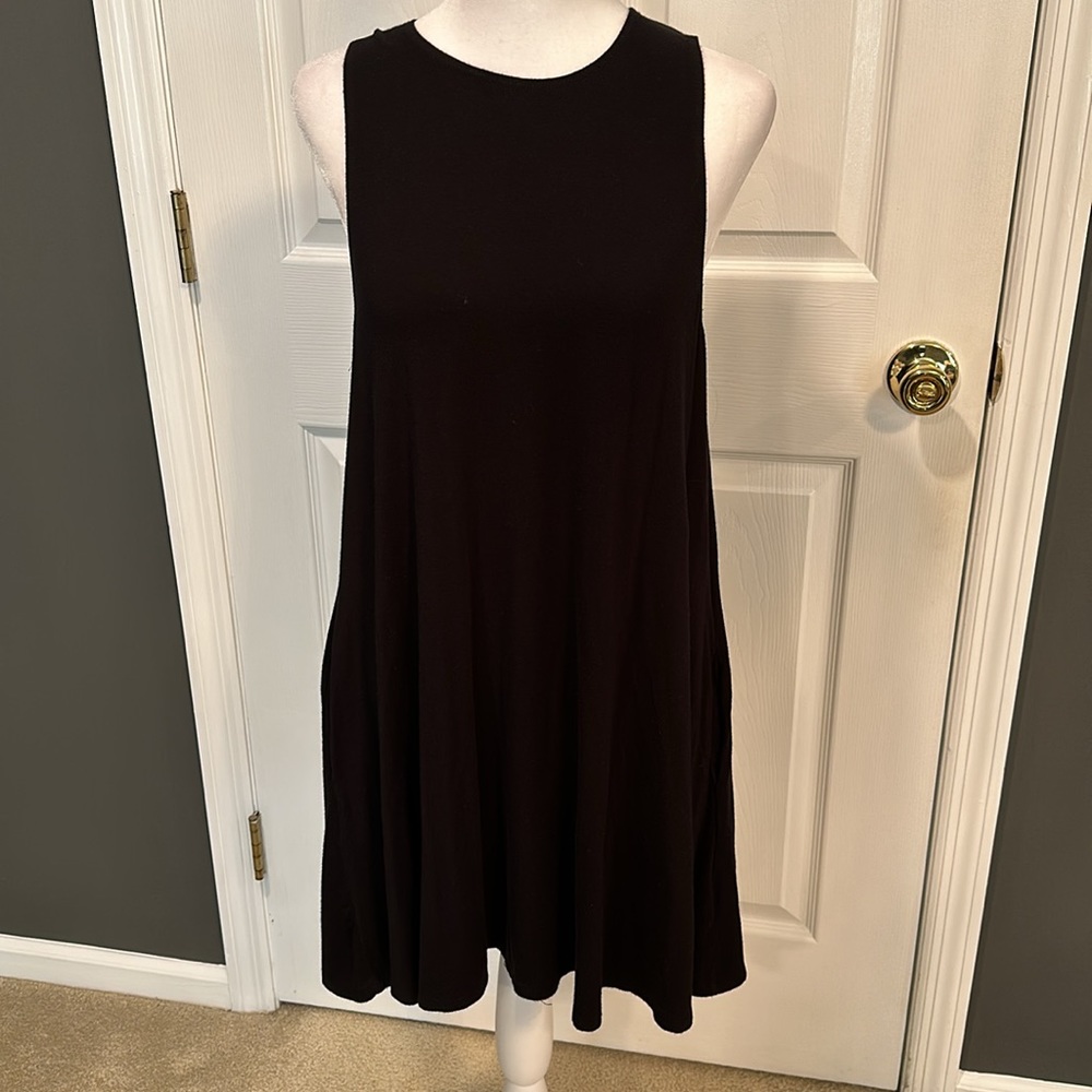 Socialite Black Shift Dress